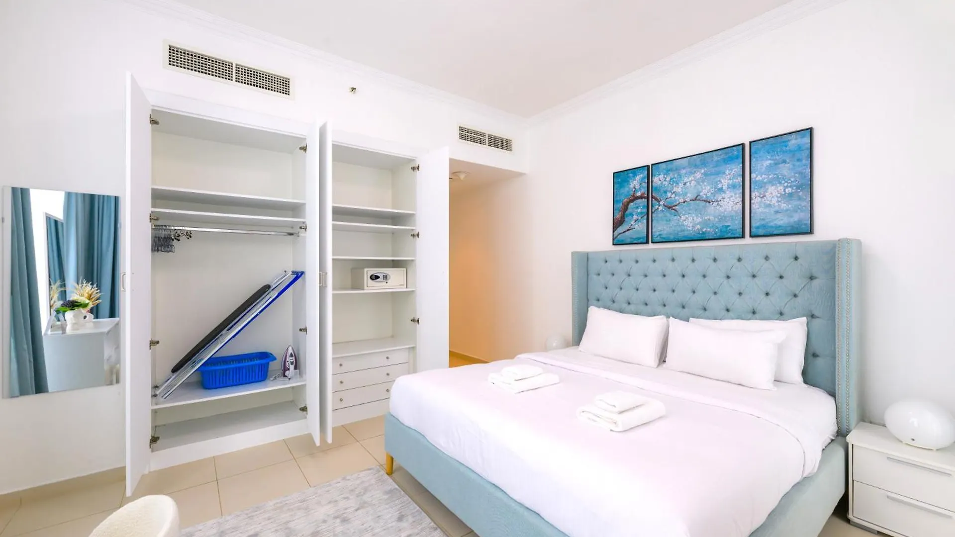 Lovely 1Br In Scala Tower With Canal & Burj View Dubai 0*,  United Arab Emirates