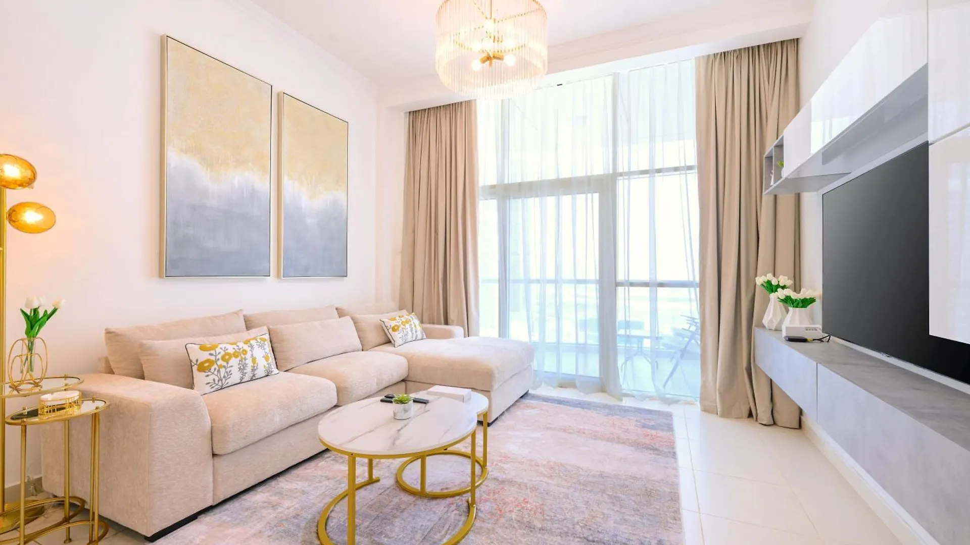 Lovely 1Br In Scala Tower With Canal & Burj View location
